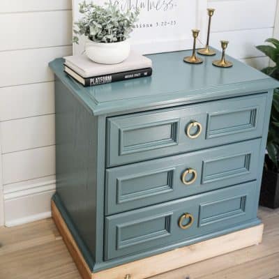 Easy Steps – How to Paint a Nightstand